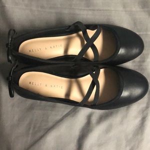Kelly & Katie Kolata Flat